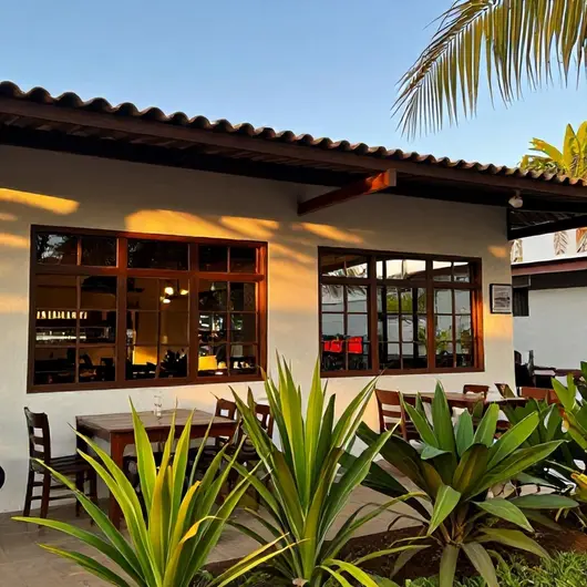 Descubra o JR BAR E RESTAURANTE